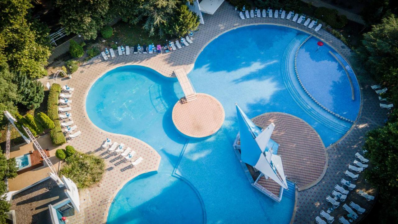 Hotel Ralitsa Aquaclub Albena Exteriör bild