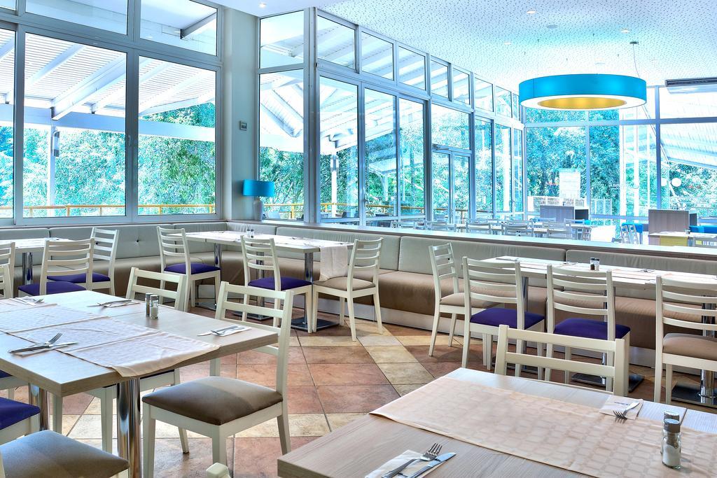 Hotel Ralitsa Aquaclub Albena Exteriör bild