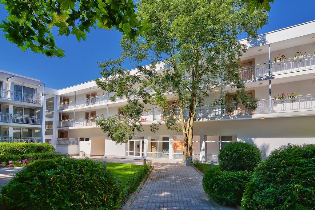 Hotel Ralitsa Aquaclub Albena Exteriör bild